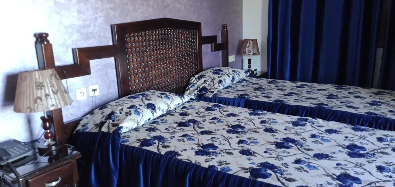 Hotel Cote D'Or מדיק מראה חיצוני תמונה