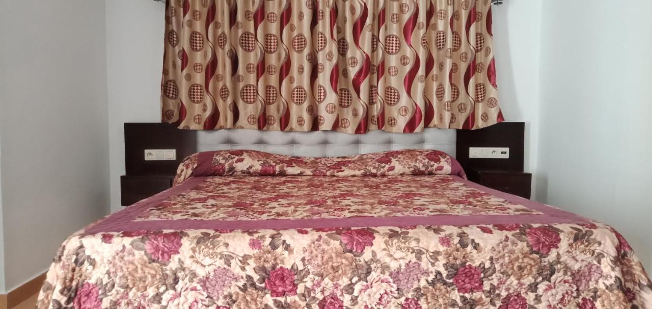 Hotel Cote D'Or מדיק מראה חיצוני תמונה